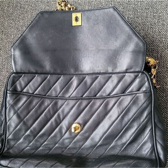 Authentic Vintage Chanel Large Bijou Strap Shoulder Camera CrossBody Bag Purse - Picture 10 of 16